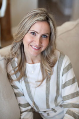 A casual photo of Jayne Williams of Jayne Williams Wellness